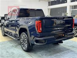 GMC Sierra
